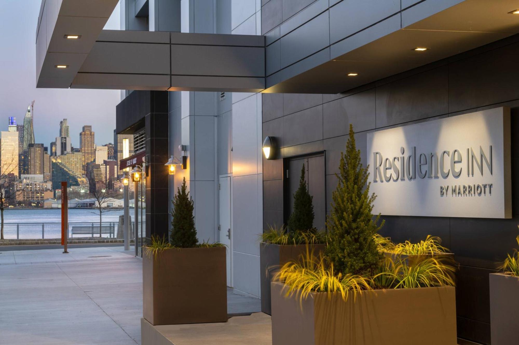 Residence Inn By Marriott Weehawken Exteriör bild